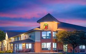 Super 8 By Wyndham Toledo